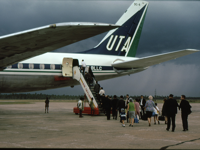 Passengers embarking at the end of Colombo stop