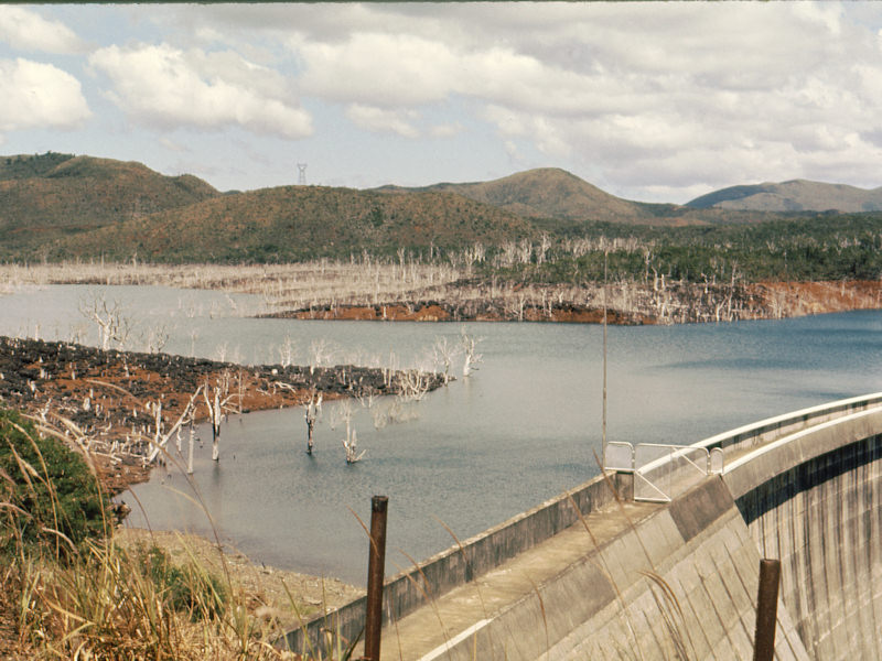 Nouvelle Caldonie, Barrage de Yat