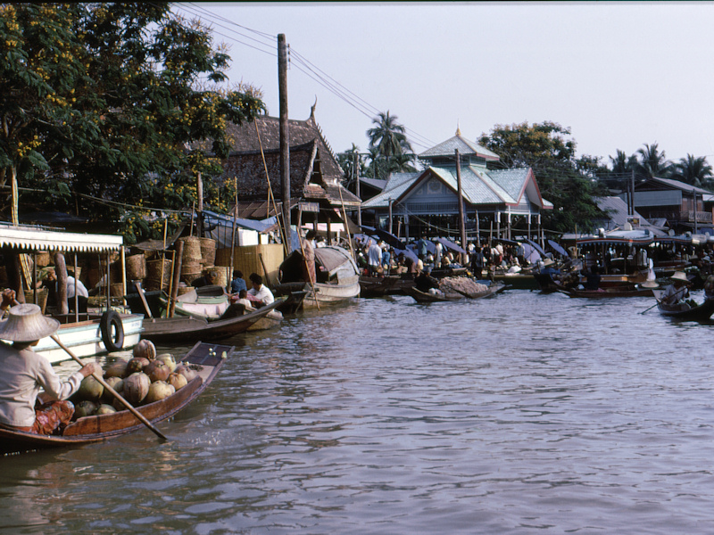 Il mercato galleggiante, Bangkok, Thailandia