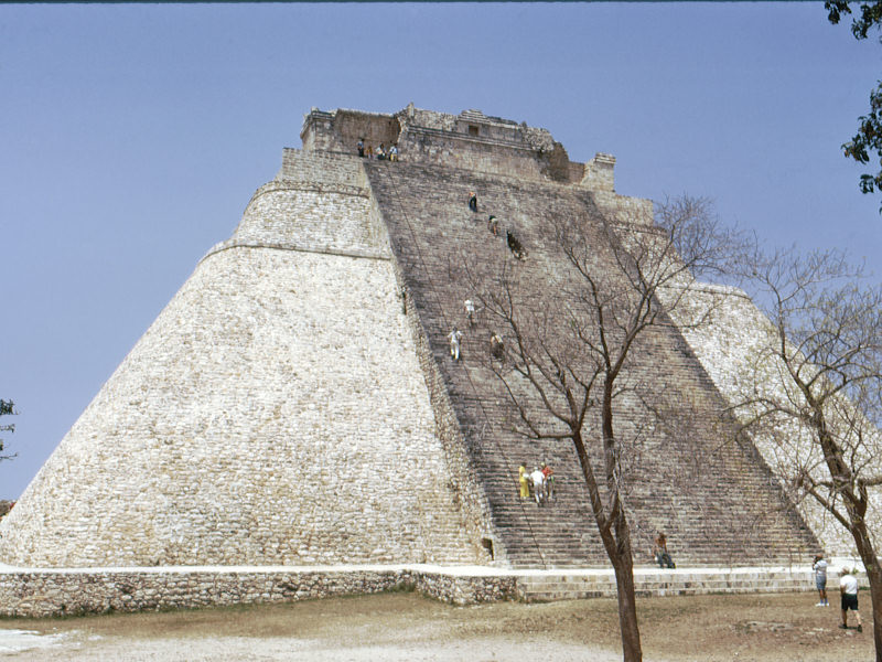 Mexique, Yucatn, Uxmal, Pyramide du Devin